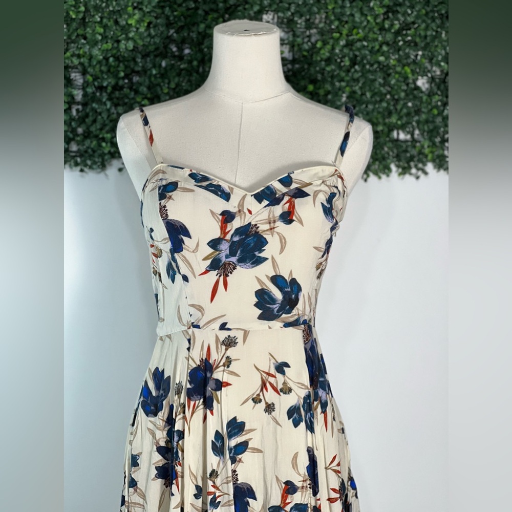 Aritzia Talula Lapinsky Tan Blue Floral Fit and Flare Mini Dress Size 6 - Picture 2 of 10
